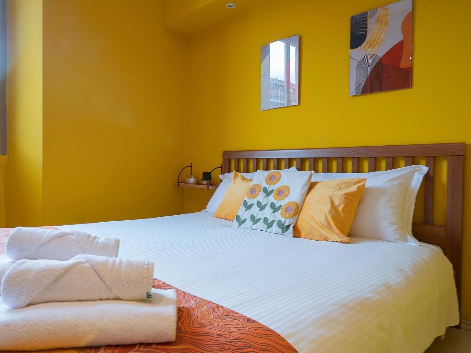 Xenia Apartments - Colorful Apartment In Fiera Area Mediolan Zewnętrze zdjęcie